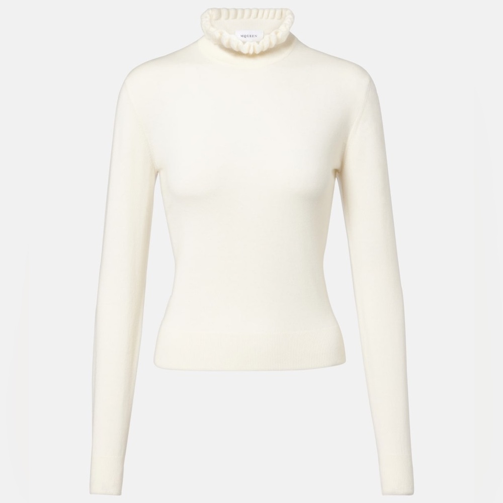 ALEXANDER MCQUEEN
Scalloped wool-blend sweater NWOT